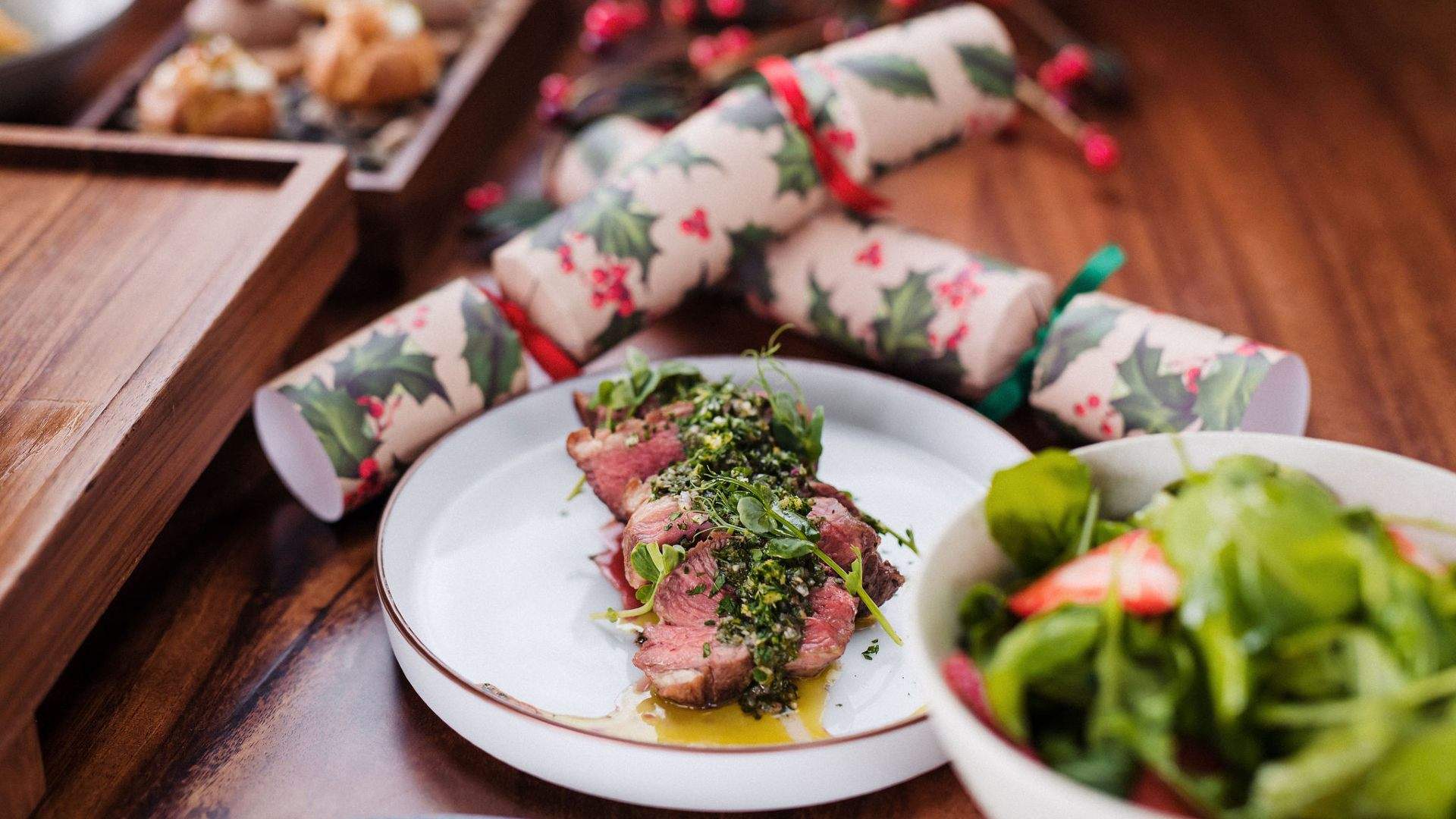 Here's What's Open in Auckland for Christmas Day Eats and Drinks in 2023